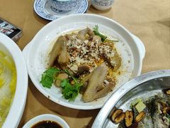 沙姜乳鸽-众源美食(光复阁店)