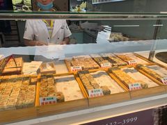面包甜点陈列柜-馋嘴诱惑
