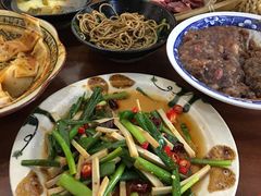 -蓝田九大碗民俗食府(蓝田店)