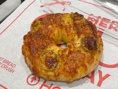 -HOT CRUSH趁热集合·现烤面包(环球港店)