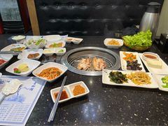 -青松馆韩国料理(香港中路佳世客店)