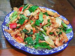 -阿鹏故事云南野生菌火锅(人民路店)