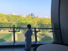 -上海滴水湖皇冠假日酒店