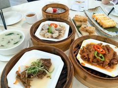 -方鼎食府