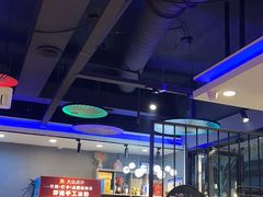 -老街烧烤大排档·地道湖北菜·龙虾馆(汉口火车站店)