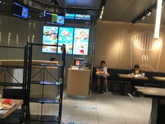 -麦当劳(徐汇漕溪北路百脑汇店)