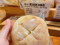 -天井·丑面包搭咖啡