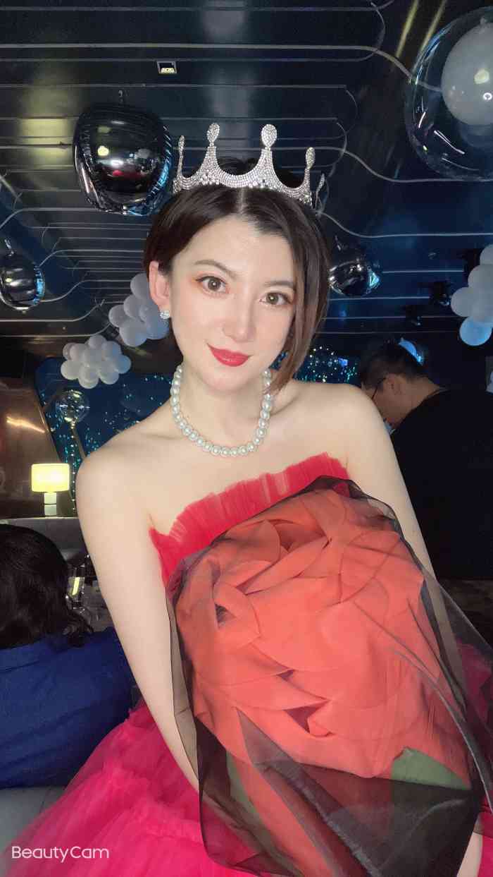 mago(南京西路店)-"某美女生辰,于是选了这里,别说,这里应有.