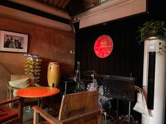 -脚下咖啡·CHILL酒馆(灵光东巷店)