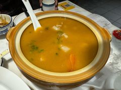 酥米酸汤锅子鱼-唐猫庭院·千年陕菜(大唐不夜城店)