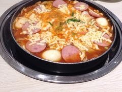 -三清洞摩西韩式年糕火锅(威高广场店)