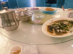 -旭璟酒家·传统粤菜·湘菜(逸景路店)