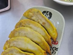 锅贴-巧手馄饨(箍桶巷店)