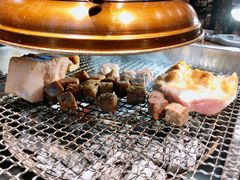 -肉甲韩国木炭烤肉(新壹街1店)