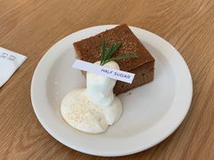 -半勺舒舒生日蛋糕店