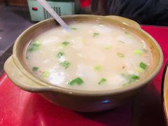 砂锅龙骨萝卜汤-百年粉蒸牛肉