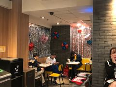 用餐区-麦当劳(宜安广场店)