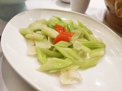 西芹百合-老人和饭店(淮海中路店)