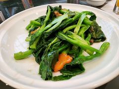 -鸿星花园酒家(银亿家园店)