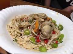 -东来菜馆•手抓海鲜家常菜•海鲜锅贴(鸽子窝店)