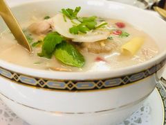 椰汁鸡肉汤-Methavalai Sorndaeng