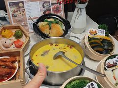 -煲王粤菜餐厅(中侨中心店)