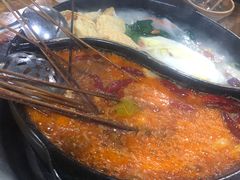 -灌县老妈砂锅串串香(万科红生活广场店)