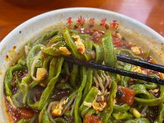 -手擀菠菜面(西康路店)