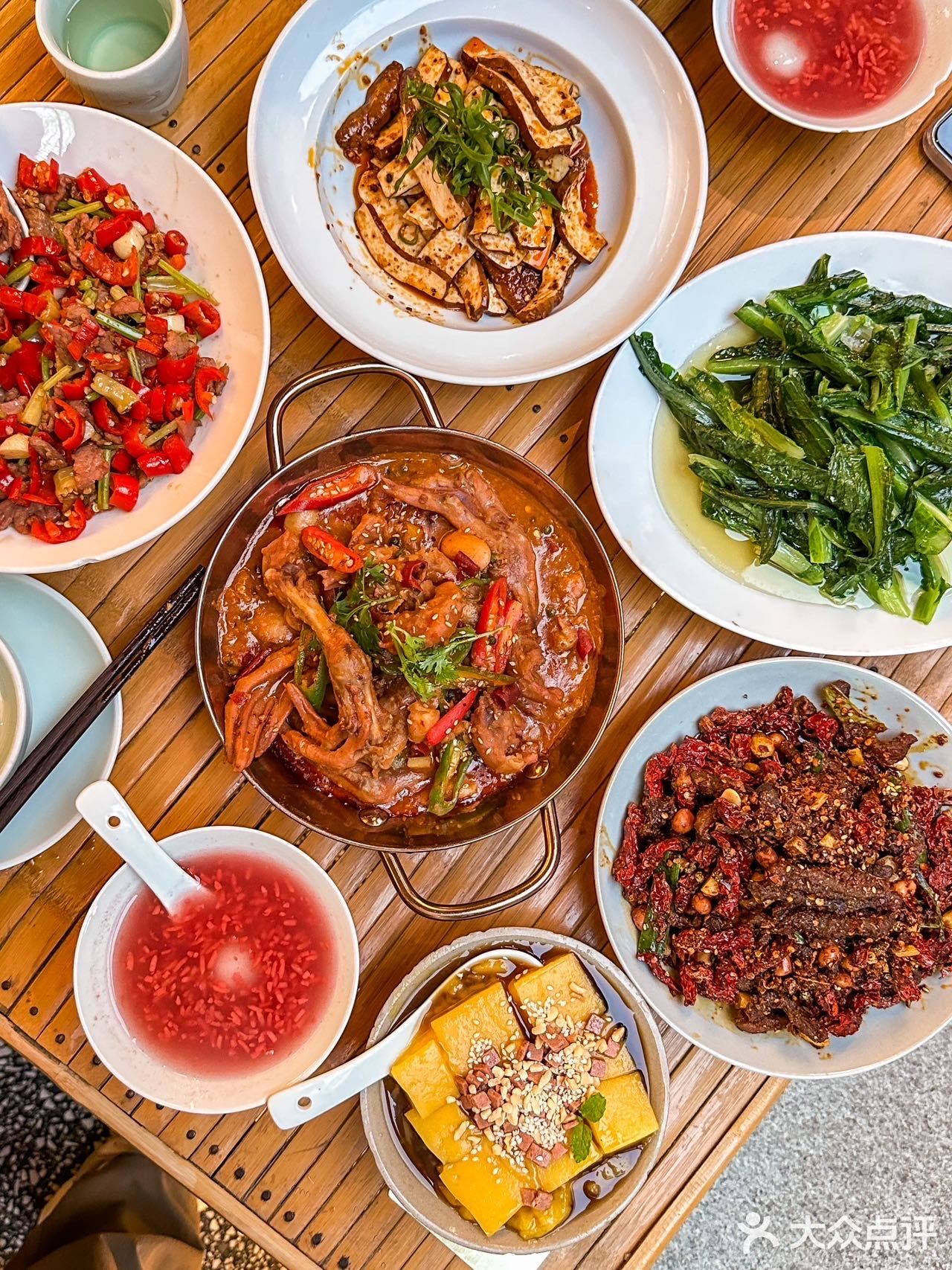 没有谁能拒绝这家地道江湖菜吧!