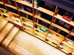 -新华文创·光的空间