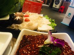 -井格重庆火锅(临平银泰城店)