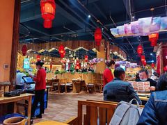 大堂-老滇山寨•云南特色菜•地方菜•民族风情歌舞表演(金碧店)