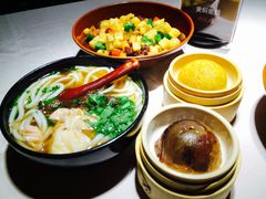 花溪牛肉粉-黔香阁·味(花木店)
