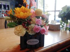 -花样年华花艺生活馆(恒泉花园店)