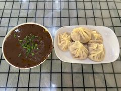 -守鑫水馅包子铺