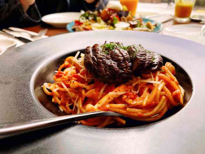 element fresh新元素餐厅express(虹桥天街店)-"天冷了容易囤积脂肪