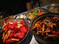 -巴厘龙虾·榜首油焖大虾(音乐学院·沿江酒馆店)