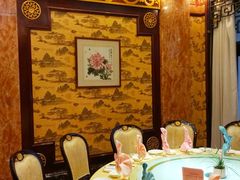 包厢-鹊华居·地道鲁菜·海鲜·融合味(大明湖店)