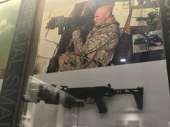 -轻武器博物馆
