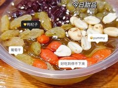 -黑白电视长沙小吃(美林M·LIVE天地东座店)