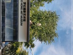 -罗红摄影艺术馆