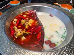 -麻田会 ·牛蛙火锅(珠江新城维家思广场店)