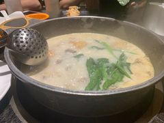 -煲宫猪肚鸡(昆山金鹰国际购物中心店)