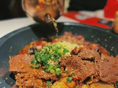 -江湖小牛·水煮牛排火锅(欧亚新生活购物广场店)