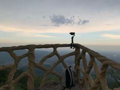 -鬼笑石后山停车场