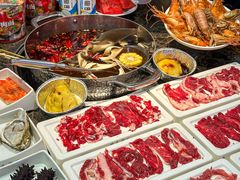 -来龍儿鲜切牛肉自助老火锅