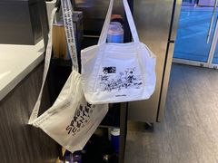 -瑞幸咖啡(三里屯SOHO-6号楼店)