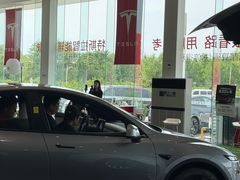 -TESLA 特斯拉(北京南四环中路特斯拉中心)