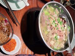 -全牛匠·乐山跷脚牛肉(西单华威约饭街店)
