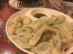 -闯关东东北农家菜(崂山石老人店)